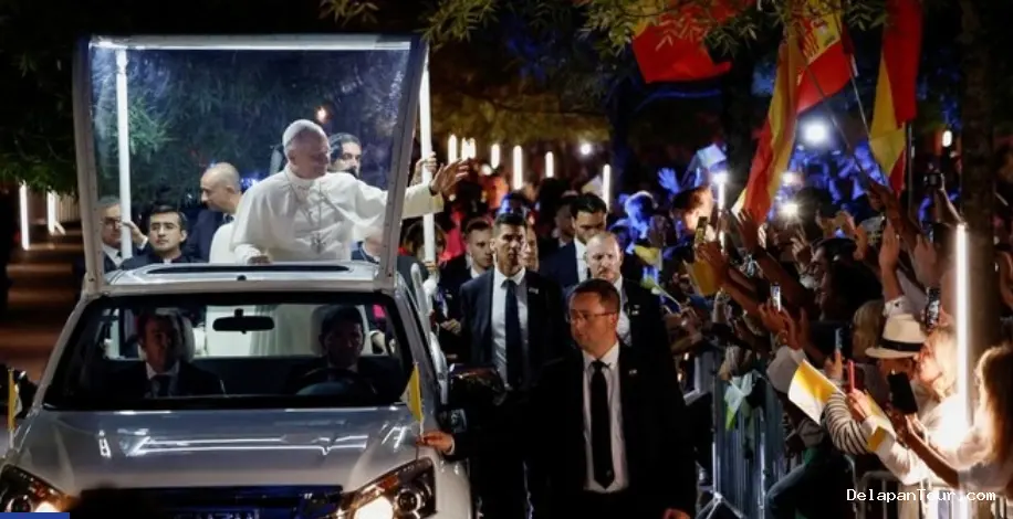 Cara Memahami Makna Paus Leo Berdoa di Gua Massabielle Lourdes